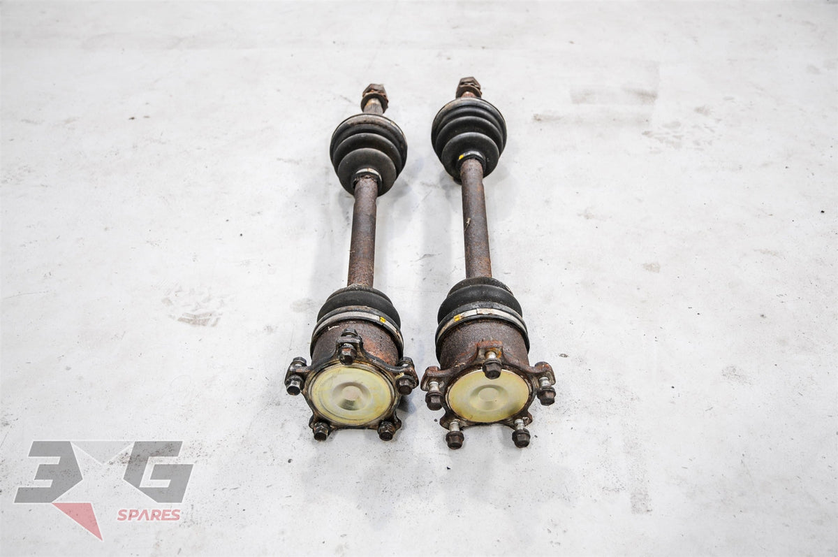 Shop 3GSpares Nissan Nissan Z32 300ZX Fairlady Z 5x1 Bolt R200