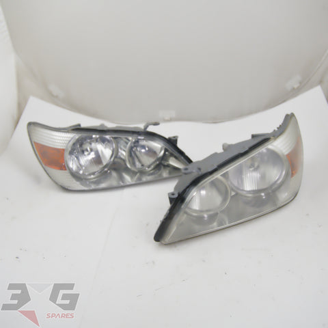 Toyota Altezza GXE10 SXE10 pre-facelift non-HID headlight pair restored 1998–2001 with 3GSpares logo.