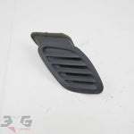 Nissan Skyline R33 dashboard side air vent louver 68740-15U00 with 3GSpares logo.
