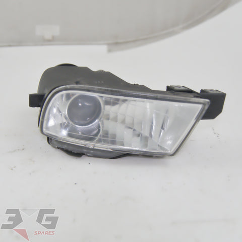 Right side projector fog light for Toyota Altezza Gita Wagon JCE10 2001–2003 part number 53-19 with 3GSpares logo.