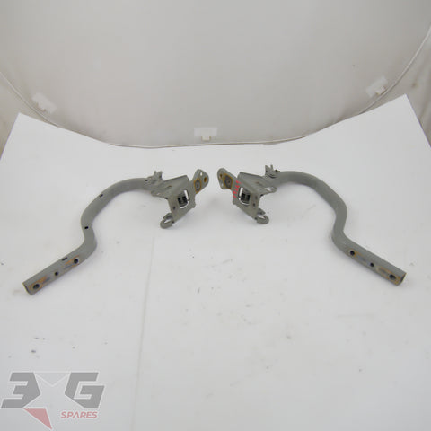 Right and left boot hinge assembly for Toyota Chaser JZX100 Tourer V 1996–2000 part number 64510-22160 with 3GSpares logo.