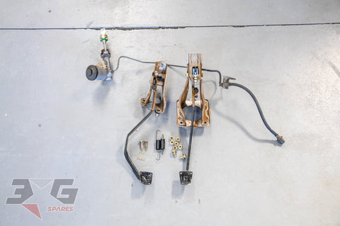 Toyota AE111 Corolla Levin Sprinter Trueno MT Pedals & Clutch Master Cylinder + Lines 95-01 Carib