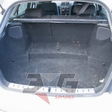 Toyota GXE10 Altezza Gita Wagon rear cargo trim and floor condition