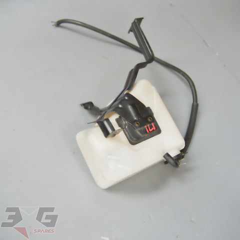 Toyota Crown JZS171 radiator overflow tank bracket and pipe 16611-46010 16470-46160 16567-46040 with 3GSpares logo.
