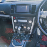 BL5 Subaru Legacy B4 2.0GT Sedan interior centre console gear shifter factory head unit upper navigation panel 236,000km 2006 - 3GSpares NZ