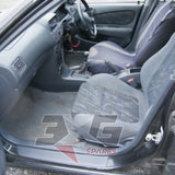Toyota AE111G Sprinter Carib BZT centre console — C160 6MT shifter area